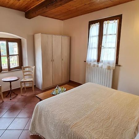 Agriturismo Barbadoro 圣温琴佐 外观 照片