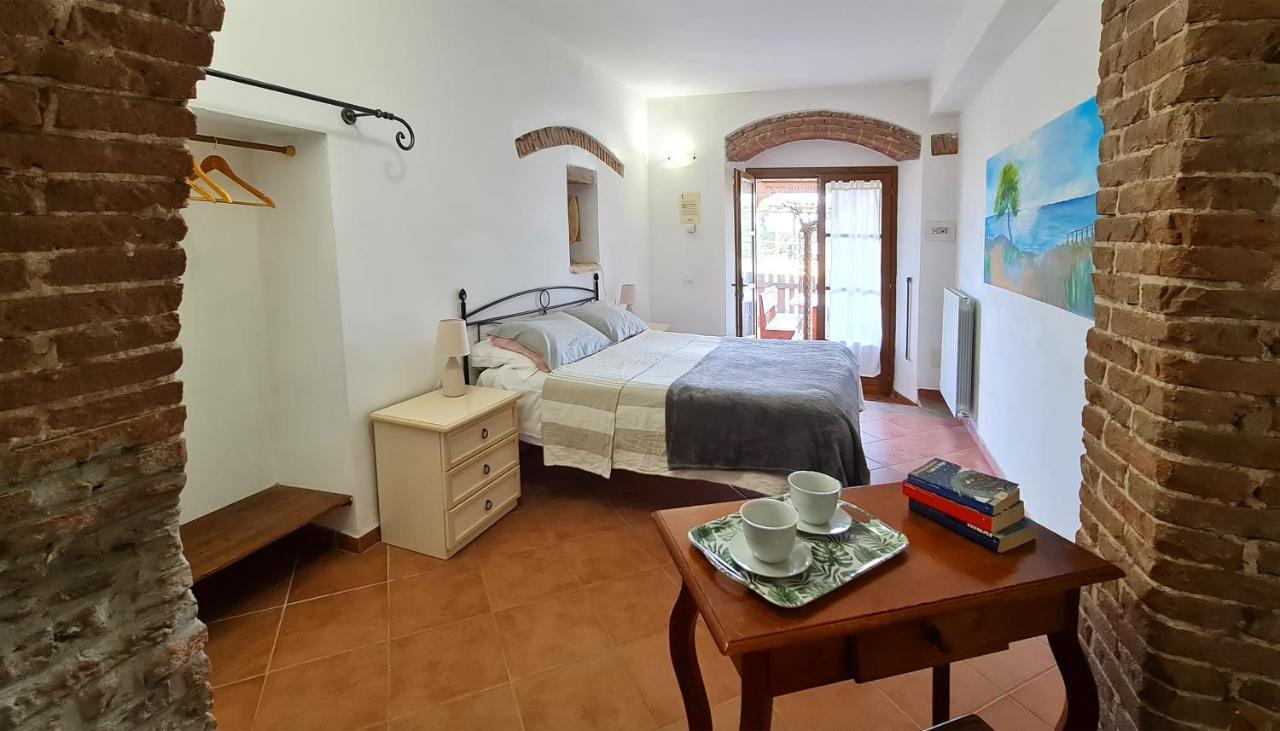 Agriturismo Barbadoro 圣温琴佐 外观 照片