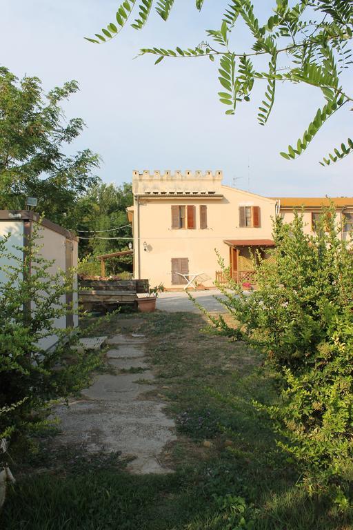 Agriturismo Barbadoro 圣温琴佐 外观 照片