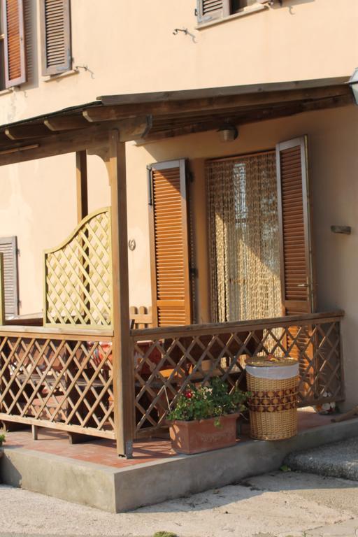 Agriturismo Barbadoro 圣温琴佐 外观 照片